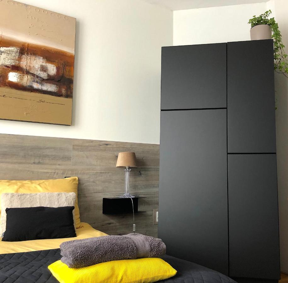 Bolton Boulevard Beach Rooms Vlissingen Ngoại thất bức ảnh
