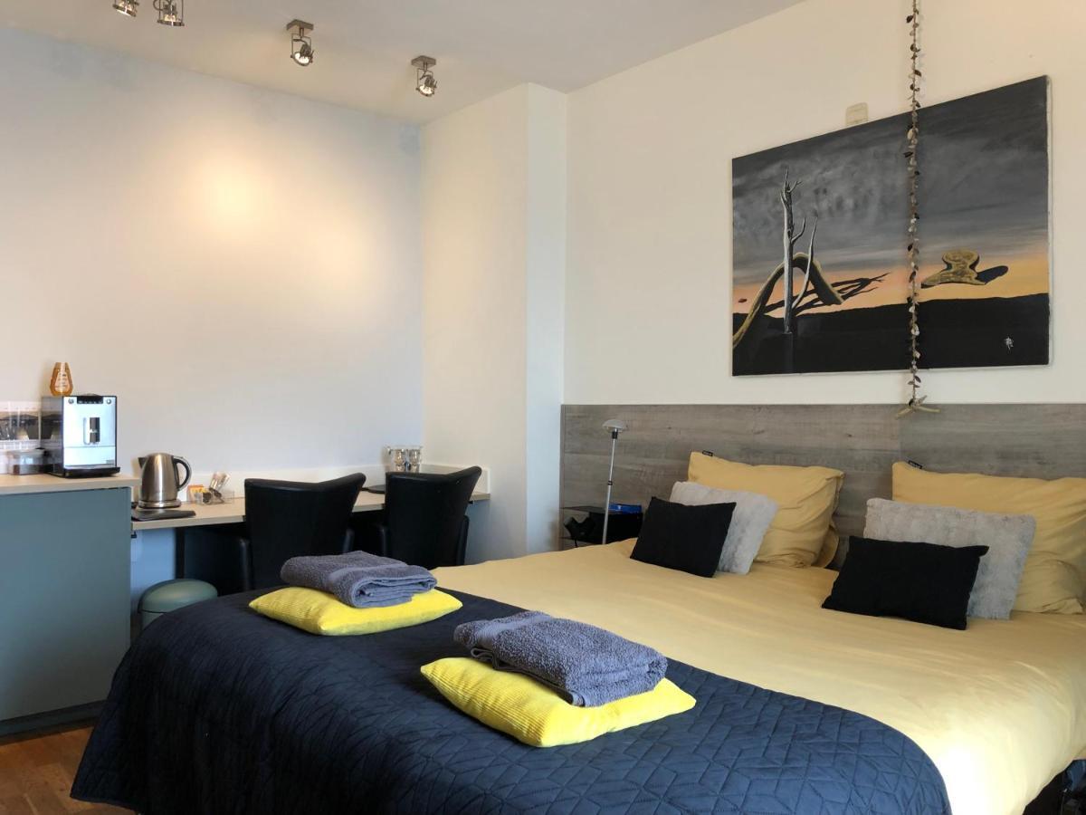 Bolton Boulevard Beach Rooms Vlissingen Ngoại thất bức ảnh